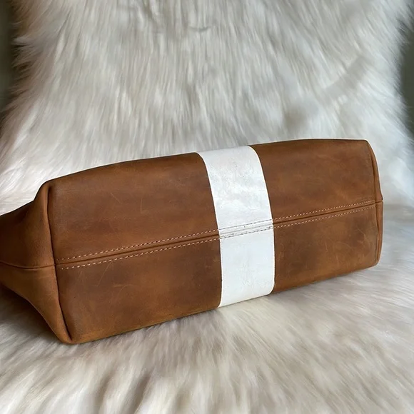 Ceri Hoover Short ALYS Tote - Picture 11 of 16